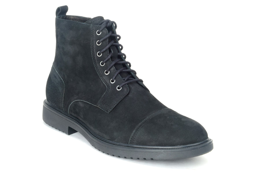Warfield & Grand Madison cap toe boot Black