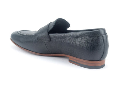 Warfield & Grand Lyon penny loafer Black