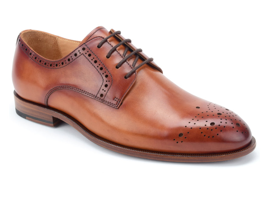 Warfield & Grand Cassett Medallion toe Tan