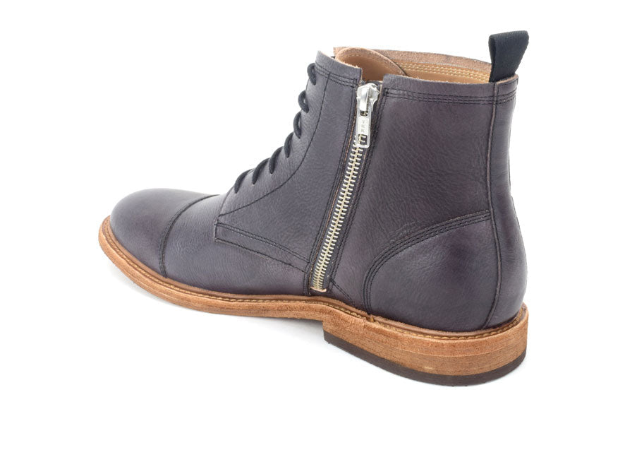 Warfield & Grand Drew lace up boot Black