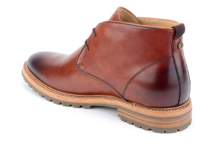 Warfield & Grand Arlington chukka boot Chestnut